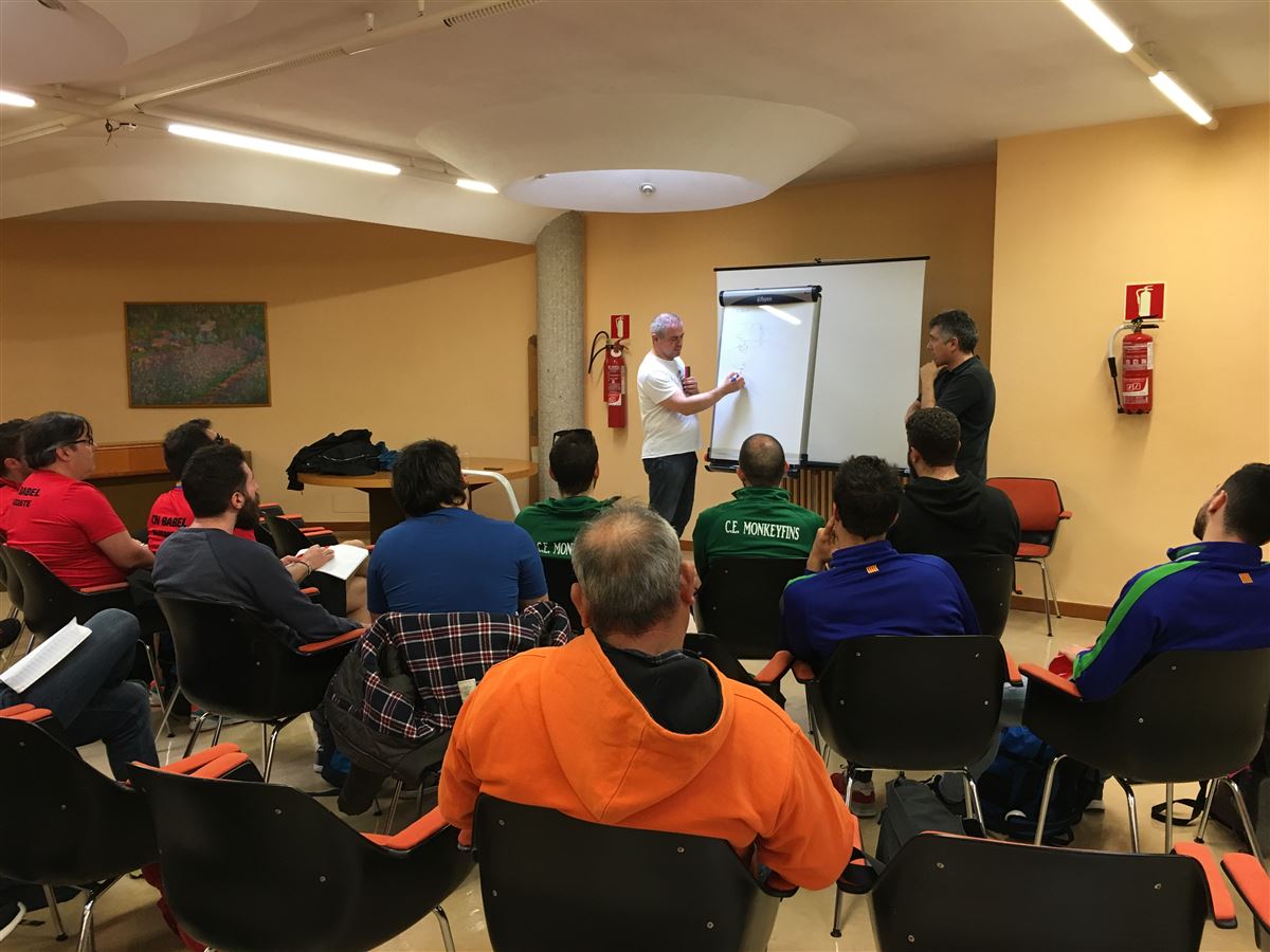 Coaches' briefing during the clinic